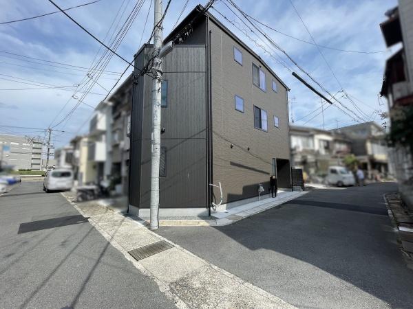 京都市右京区西京極堤下町　新築戸建