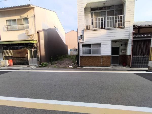 京都市中京区西ノ京冷泉町　建築条件無売土地