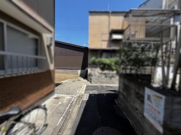 京都市上京区今小路通御前通西入紙屋川町の土地