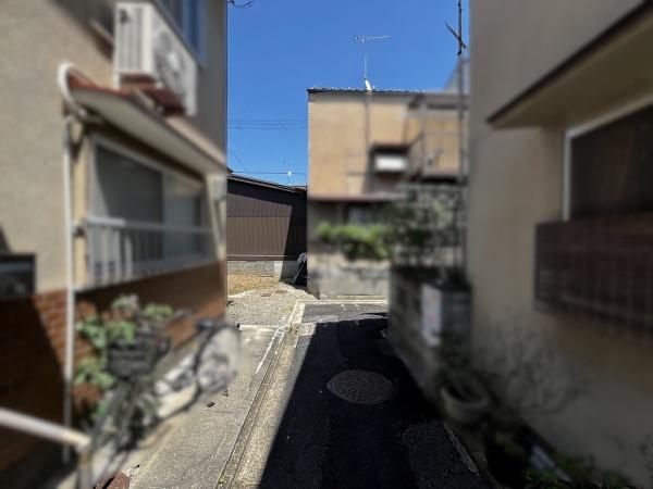 京都市上京区今小路通御前通西入紙屋川町の土地