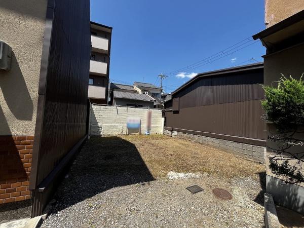 京都市上京区今小路通御前通西入紙屋川町の土地