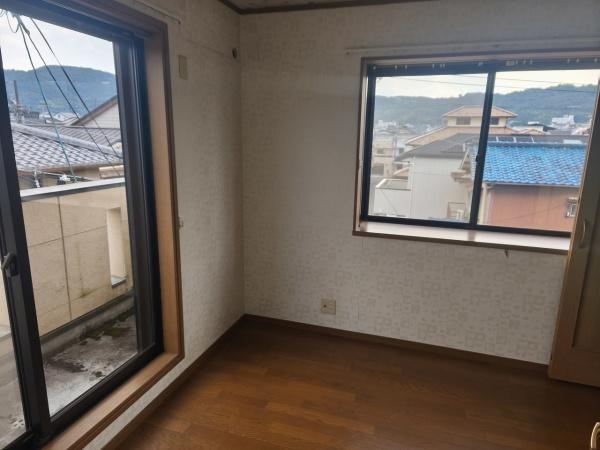 京都市山科区西野大鳥井町の中古一戸建て