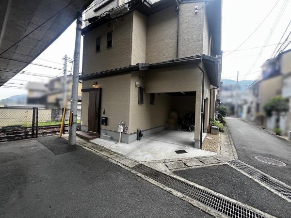 京都市右京区嵯峨天龍寺造路町の中古一戸建て