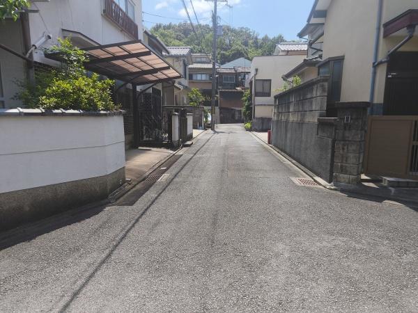 京都市右京区花園岡ノ本町の土地