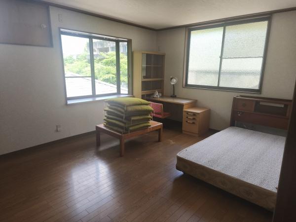 京都市右京区鳴滝音戸山町の中古一戸建て