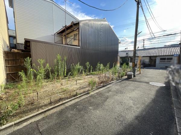 京都市下京区西七条西八反田町の土地