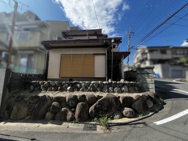 京都市山科区四ノ宮小金塚の中古一戸建て