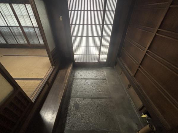 京都市東山区祇園町北側の中古一戸建て
