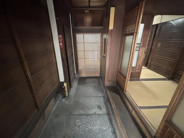 京都市東山区祇園町北側の中古一戸建て