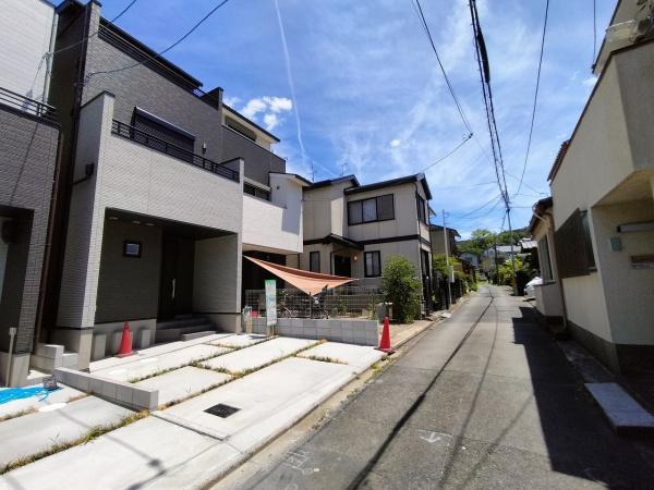 京都市東山区泉涌寺東林町　2号棟　新築戸建