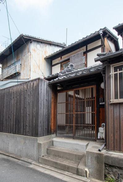 京都市上京区一条通七本松西入東町　中古戸建
