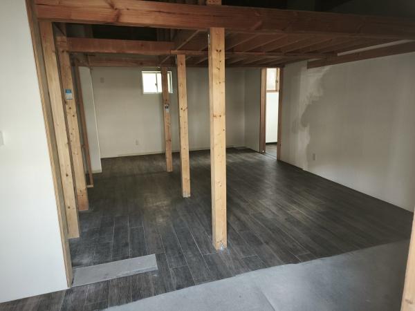 京都市南区上鳥羽山ノ本町　事務所・倉庫