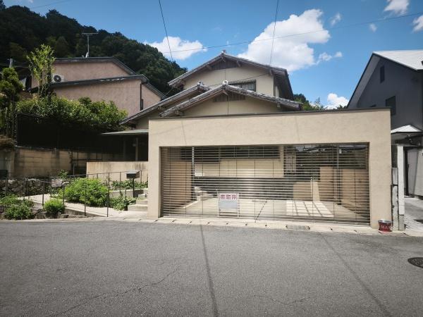 京都市山科区北花山山田町　中古戸建