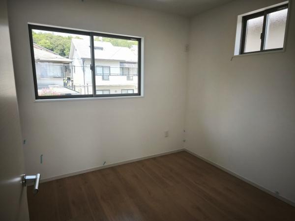 京都市山科区御陵封ジ山町　1号地　新築戸建