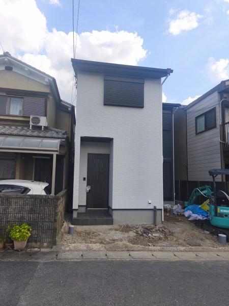 京都市山科区小山南溝町　新築戸建
