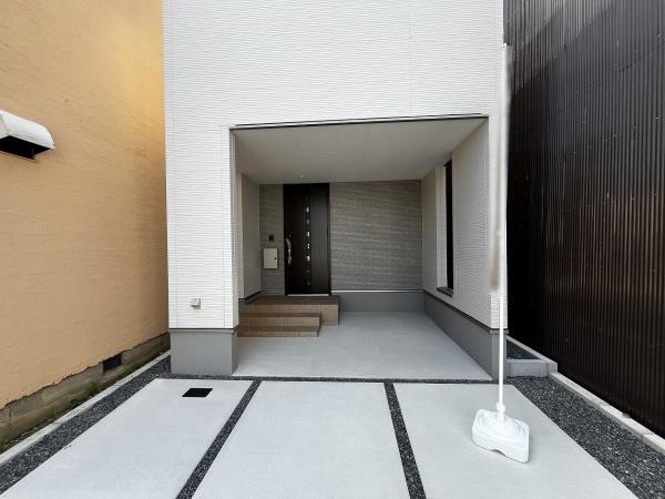 京都市山科区御陵荒巻町　新築戸建