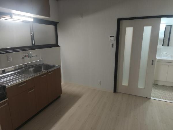 京都市山科区椥辻封シ川町　中古戸建