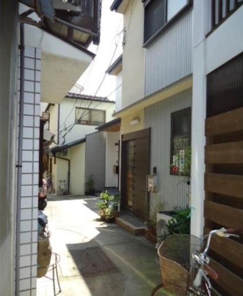 京都市東山区松原通大和大路西入弓矢町　中古戸建