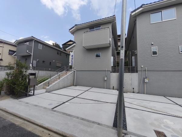 京都市伏見区深草願成町　1号地　新築戸建