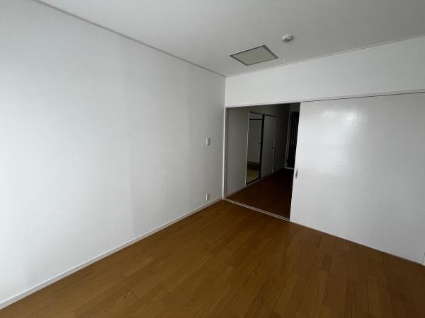桂川ハイツ4号棟