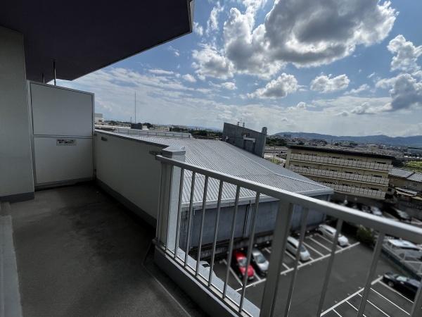 桂川ハイツ4号棟
