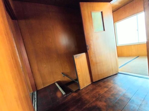 京都市中京区西ノ京西鹿垣町の中古一戸建て