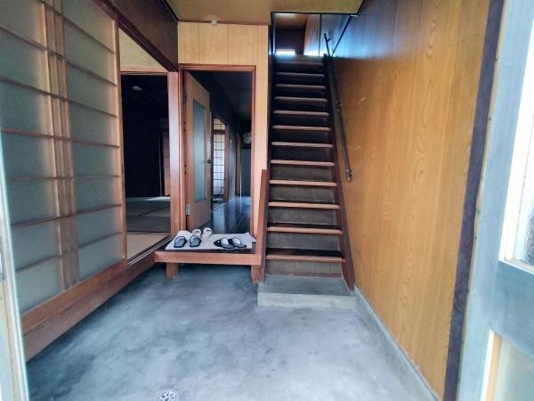 京都市中京区西ノ京西鹿垣町の中古一戸建て