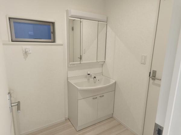 大津市衣川３丁目の中古一戸建て