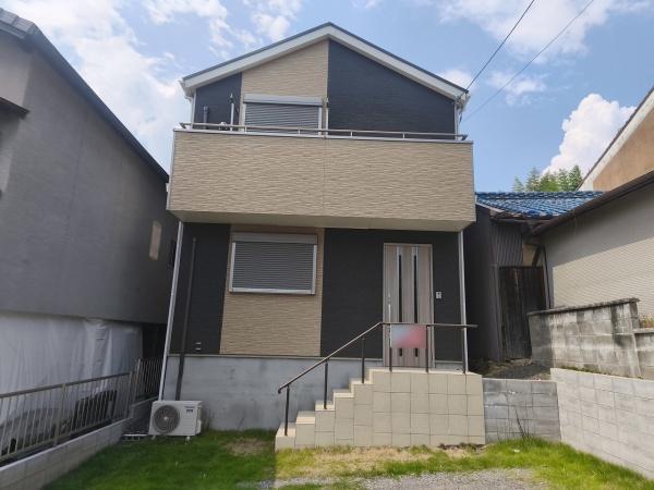 大津市衣川３丁目の中古一戸建て