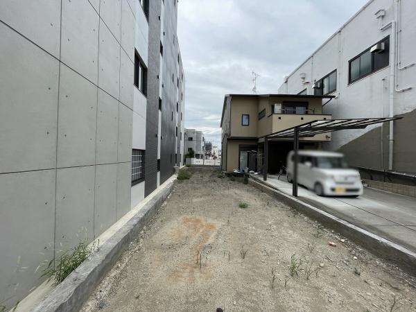 京都市南区四ツ塚町の土地