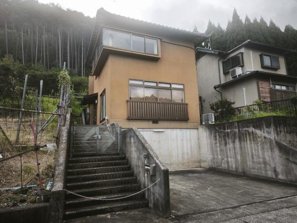 【中古】 赤い屋根の官舎 京都市北区西賀茂下庄田町の中古一戸建て[143804-6996
