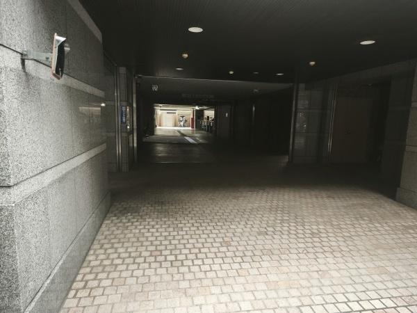 ライオンズマンション烏丸通(駐車場)