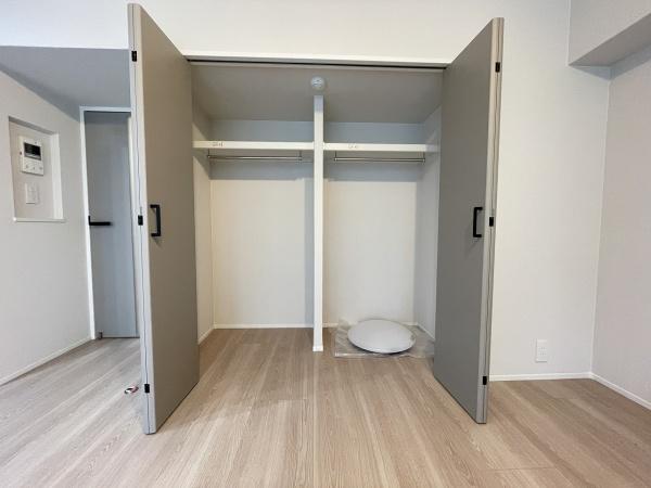 二条城東グランドハイツ(収納)