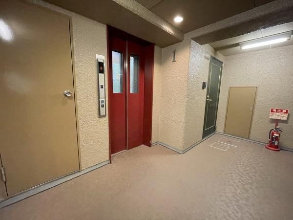 二条城東グランドハイツ(エントランス)