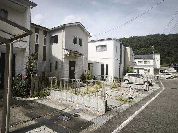 大津市大石東６丁目の中古一戸建て
