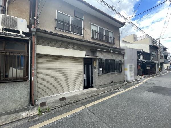 京都市下京区岩上通高辻下る吉文字町の中古一戸建て