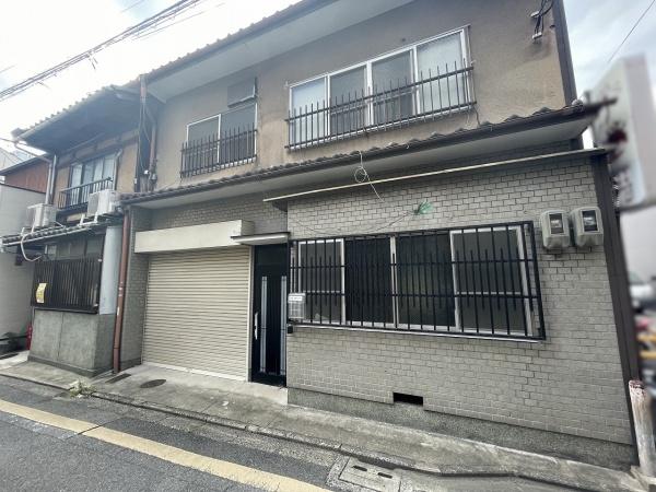 京都市下京区岩上通高辻下る吉文字町の中古一戸建て
