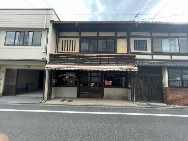 京都市上京区下立売通千本西入稲葉町の中古一戸建て