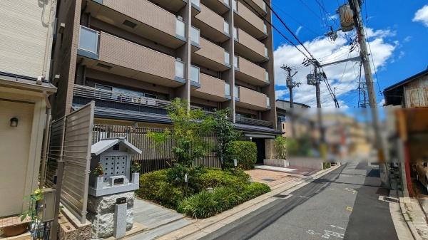 サンメゾン京都二条月光町ゲート