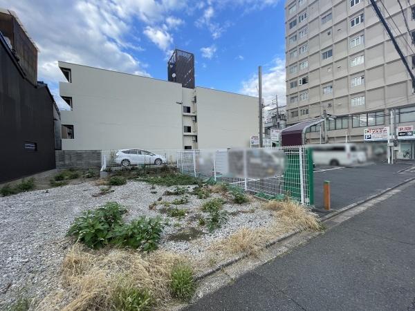 京都市上京区丸太町通黒門東入藁屋町の土地