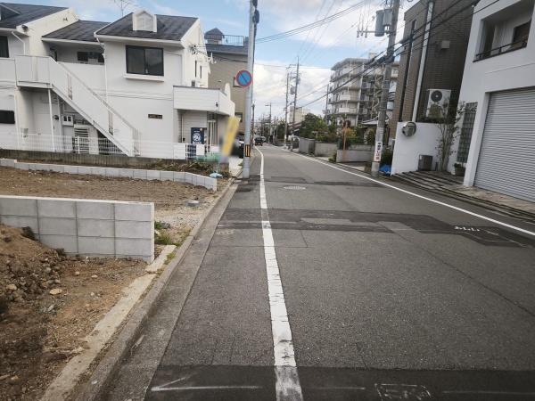 京都市北区鷹峯南鷹峯町　2号棟　新築戸建