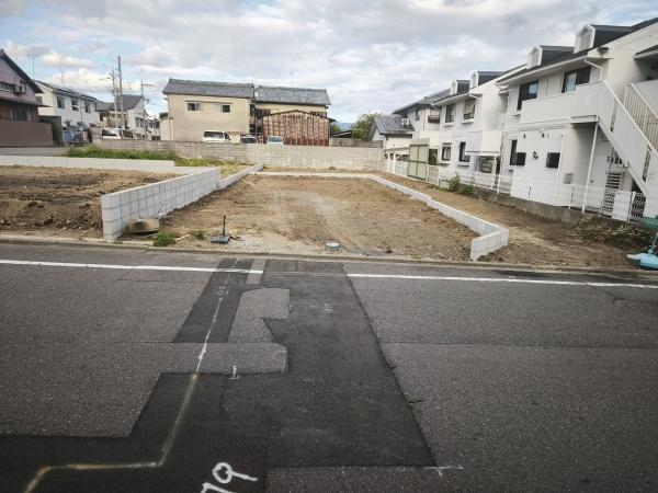 京都市北区鷹峯南鷹峯町　2号棟　新築戸建