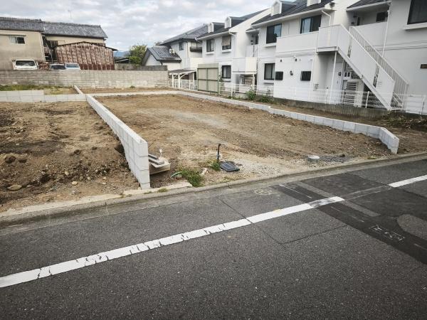 京都市北区鷹峯南鷹峯町　2号棟　新築戸建