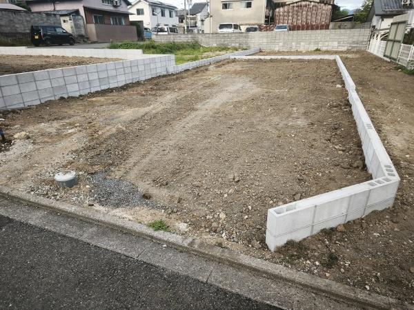 京都市北区鷹峯南鷹峯町　2号棟　新築戸建