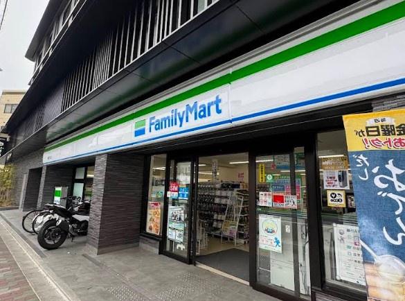 京都市東山区稲荷町南組の中古一戸建て(ファミリーマート祇園古門前店)