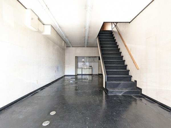 京都市上京区下立売通日暮西入中村町の中古一戸建て