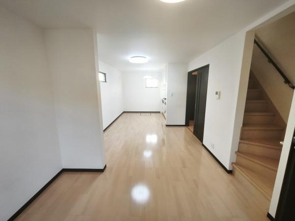 京都市中京区西ノ京左馬寮町　中古戸建