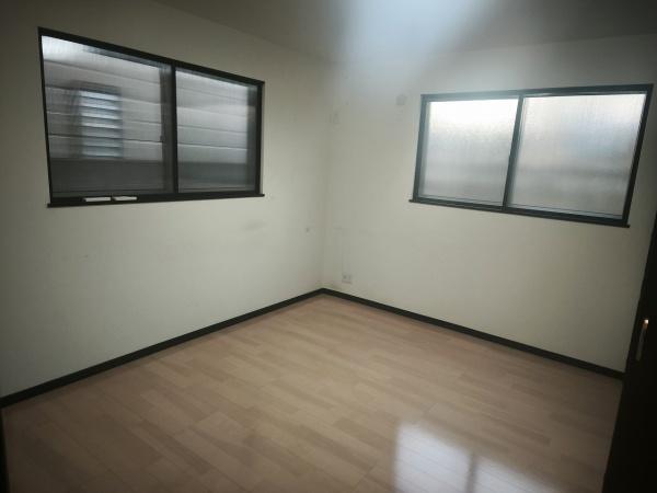 京都市中京区西ノ京左馬寮町の中古一戸建て