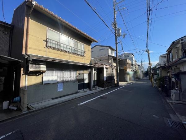 京都市上京区御前通今出川上る２丁目北町の土地