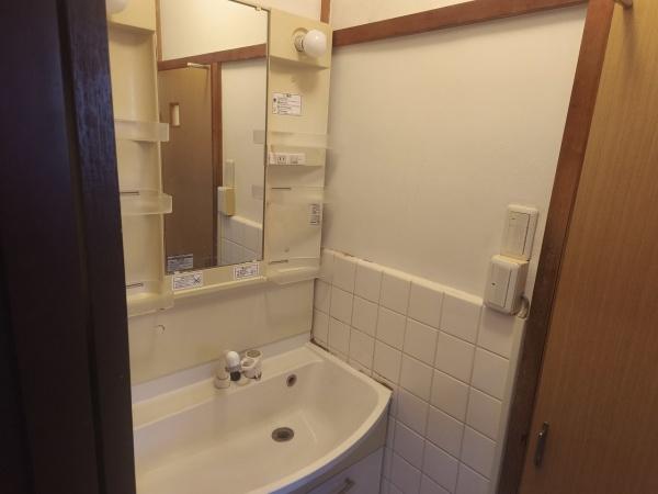 京都市上京区一条通御前通西入大東町　中古戸建